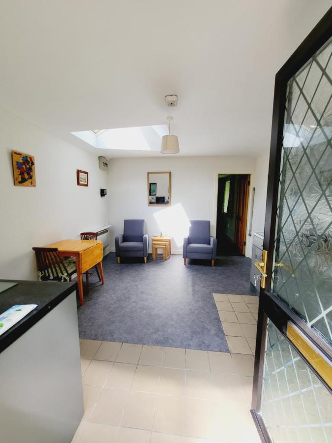 Oak Cottage 3 Km From Rock Of Cashel キャッシェル エクステリア 写真